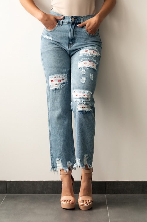 Kavbojke z razporki Alexandria, bele - QIVERA VERAKavbojke z razporki Alexandria, beleQIVERA VERAéco - responsable