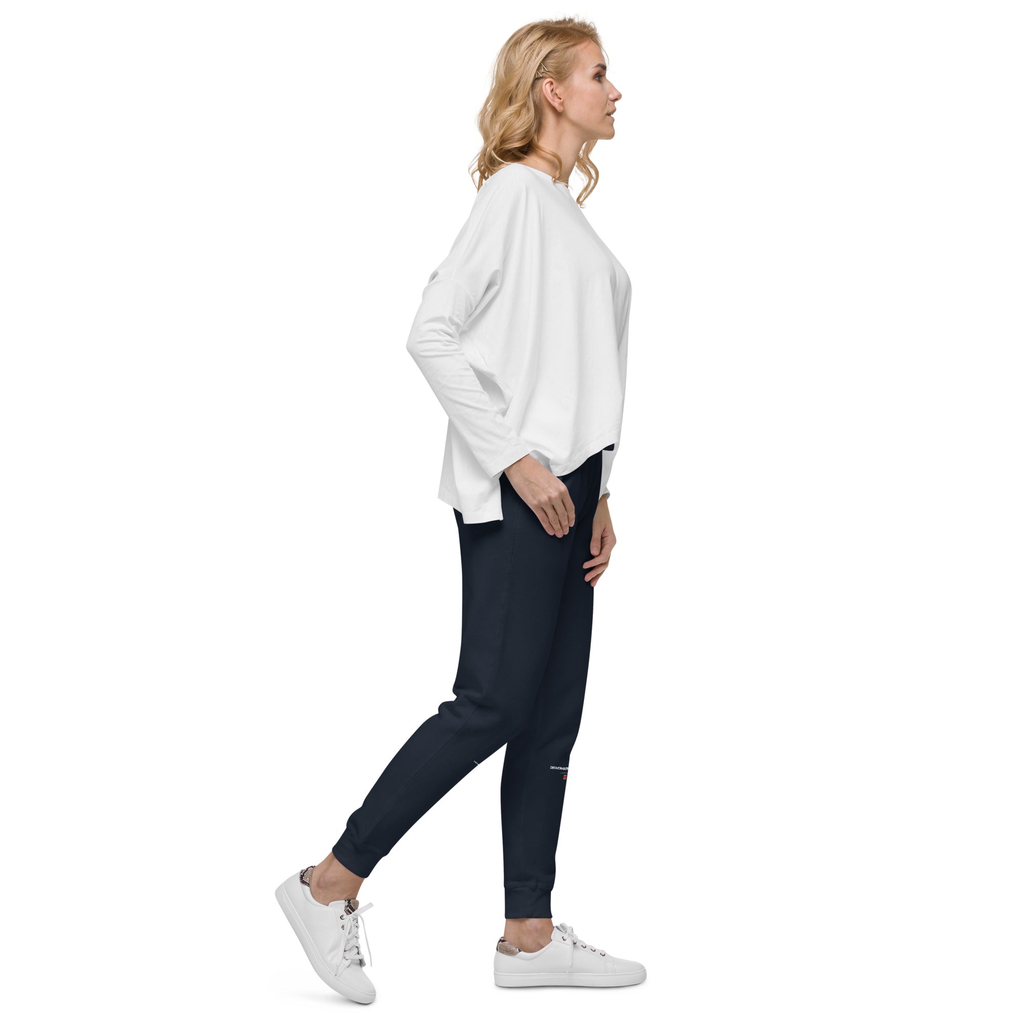 QIVERA VERA - DéfavorablementConnus_Gwada Pantalon de survêtement en molleton unisexe - QIVERA VERAQIVERA VERA - DéfavorablementConnus_Gwada Pantalon de survêtement en molleton unisexeQIVERA VERAéco - responsable